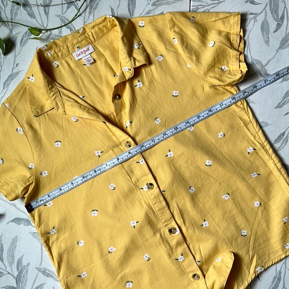 CAT & JACK | GRIRL'S floral tie front shirt - Picture 3 of 8